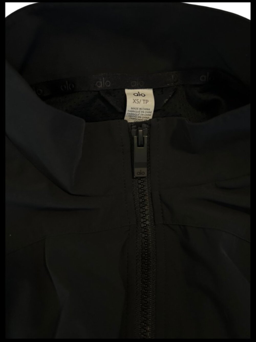 Alo Yoga Clubhouse Cropped Jacket Black Mesh Lined XS - Picture 15 of 16